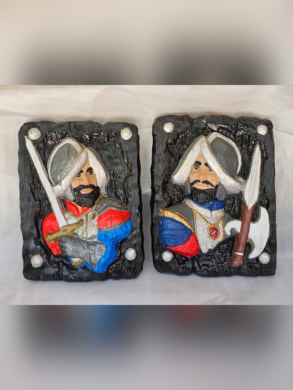 Vtg MCM 3D Spanish Conquistador Chalkware Wall Plaque Set (2) Retro Knight Armor